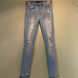 Aeropostale Women’s High Rise Skinny Jeans 4